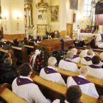 24.03.2021. Radoszyce. Uroczystości pogrzebowe ks. Adama Myszkowskiego / Jarosław Kubalski / Radio Kielce