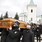 24.03.2021. Radoszyce. Uroczystości pogrzebowe ks. Adama Myszkowskiego / Jarosław Kubalski / Radio Kielce