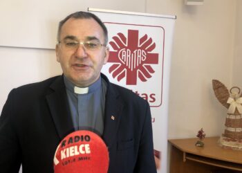 Ksiądz Bogusław Pitucha - dyrektor Caritas Diecezji Sandomierskiej / Fot. Grażyna Szlęzak - Radio Kielce