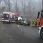03.03.2021. Jaworznia. Wypadek na drodze wojewódzkiej nr 761 / Policja