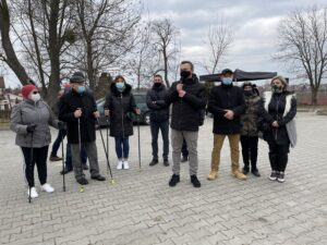 07.03.2021 Sandomierz. Marsz Śladami Kobiet. Na zdjęciu przemawia Marcin Piwnik - starosta sandomierski / Grażyna Szlęzak-Wójcik / Radio Kielce