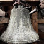 27.03.2021 Sandomierz. Stare dzwony z wieży ratuszowej / Grażyna Szlęzak-Wójcik / Radio Kielce