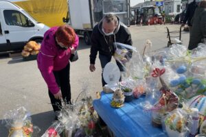 27.03.2021. Sandomierz. Wielkanocny kiermasz dla Bartusia / Grażyna Szlęzak-Wójcik / Radio Kielce