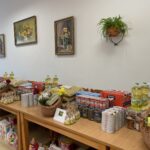 31.03.2021 Sandomierz. Przekazanie pomocy żywnościowej / Grażyna Szlęzak-Wójcik / Radio Kielce