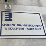 24.03.2021 Skarżysko-Kamienna. Budynek Skarżyskiej Spółdzielni Mieszkaniowej / Anna Głąb / Radio Kielce