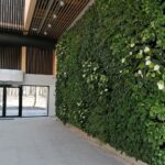 04.03.2021. Busko-Zdrój. Tężnia i dom zdrojowy / Marta Gajda / Radio Kielce