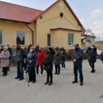 16.03.2021 Szczaworyż. Spotkanie mieszkańców dotyczące likwidacji przychodni / Marta Gajda / Radio Kielce