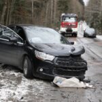 08.03.2021 Siodła. Zderzenie dwóch samochodów / Jarosław Kubalski / Radio Kielce