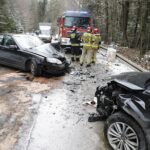 08.03.2021 Siodła. Zderzenie dwóch samochodów / Jarosław Kubalski / Radio Kielce