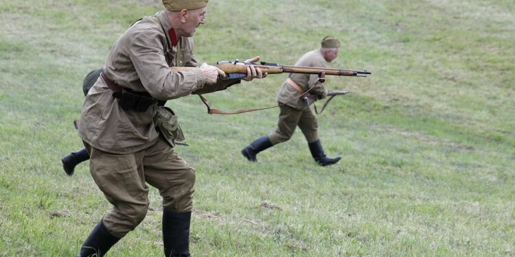 06.09.2020 Chęciny. Rekonstrukcja historyczna związana z II wojną światową / Jarosław Kubalski / Radio Kielce