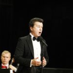 08.03.2021 Kielce. Koncert „Z zachwytu dla Pań" w Zespole Państwowych Szkół Muzycznych w Kielcach. Łukasz Gaj i zespół Strauss Ensemble / Jarosław Kubalski / Radio Kielce