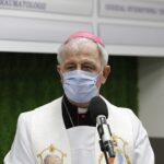 02.03.2021 Kielce. Otwarcie nowego budynku szpitala MSWiA. Na zdjęciu: biskup Jan Piotrowski / Jarosław Kubalski / Radio Kielce