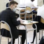 03.03.2021 Kielce. Liceum im. Juliusza Słowackiego. Próbna matura z języka polskiego / Jarosław Kubalski / Radio Kielce