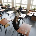 18.03.2021 Kielce. Szkoła Podstawowa nr 13. Próbny egzamin ósmoklasisty. Matematyka / Jarosław Kubalski / Radio Kielce