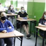 18.03.2021 Kielce. Szkoła Podstawowa nr 13. Próbny egzamin ósmoklasisty. Matematyka / Jarosław Kubalski / Radio Kielce