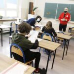 18.03.2021 Kielce. Szkoła Podstawowa nr 13. Próbny egzamin ósmoklasisty. Matematyka / Jarosław Kubalski / Radio Kielce