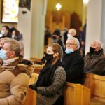 21.03.2021 Kielce. Parafia św. Maksymiliana Marii Kolbego w Kielcach otrzymała relikwie św. Andrzeja Boboli. Msza św. / Jarosław Kubalski / Radio Kielce