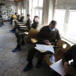 06.03.2021 Kielce. Żołnierze z 10. Świętokrzyskiej Brygady Obrony Terytorialnej honorowo oddają krew / Jarosław Kubalski / Radio Kielce