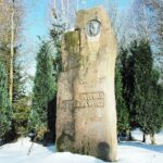 21.02.2021 Małoszyce. Miejsce urodzenia Witolda Gombrowicza / Emilia Sitarska / Radio Kielce