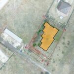 21.12.2020 Pińczów. Wizualizacja nowego bloku mieszkalnego i jego otoczenia / TERA GROUP Pracownia Architektoniczna Sp. z o.o.