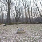 19.03.2021. Pomyków - miejsce, w którym produkowano pistolety oraz cmentarz, na którym pochowano niemieckich rzemieślników / Magdalena Galas-Klusek / Radio Kielce