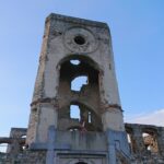 27.03.2021. Ujazd. Wieża zegarowa na zamku Krzyżtopór / Emilia Sitarska / Radio Kielce