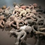 19.03.2021. Kielce. Rzeźby Sylwestra Ambroziaka w BWA / Wiktor Taszłow / Radio Kielce