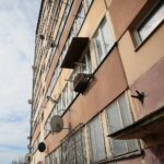 23.03.2021. Kielce. Ulica Młoda 4. Blok socjalny / Wiktor Taszłow / Radio Kielce