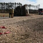 23.03.2021. Lasków. Wypadek na trasie Jędrzejów - Małogoszcz / Wiktor Taszłow / Radio Kielce