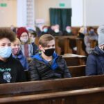 26.03.2021. Masłów. Modlitewne spotkanie upamiętniające Ojca świętego Jana Pawła II / Wiktor Taszłow / Radio Kielce