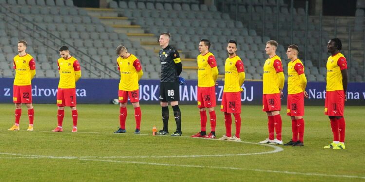 26.03.2021. Kielce. Mecz Korona Kielce - Miedź Legnica / Wiktor Taszłow / Radio Kielce