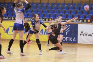 27.03.2021. Kielce. 14. kolejka I ligi piłkarek ręcznych Suzuki Korona Handball - MKS Karczew / Wiktor Taszłow / Radio Kielce