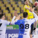 27.03.2021. Kielce. Mecz 18. kolejki PGNiG Superligi. Łomża Vive - MMTS Kwidzyn. Na zdjęciu: Alex Dujszebajew / Wiktor Taszłow / Radio Kielce