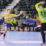 27.03.2021. Kielce. Mecz 18. kolejki PGNiG Superligi. Łomża Vive - MMTS Kwidzyn. Na zdjęciu (z lewej): Sigvaldi Gudjonsson / Wiktor Taszłow / Radio Kielce