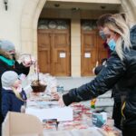 28.03.2021. Kielce. Zbiórka na leczenie dla Hani Terleckiej / Wiktor Taszłow / Radio Kielce