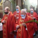 28.03.2021. Kielce. Niedziela Palmowa. Msza św. w bazylice katedralnej / Wiktor Taszłow / Radio Kielce