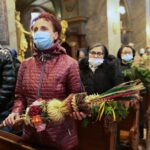 28.03.2021. Kielce. Niedziela Palmowa. Msza św. w bazylice katedralnej / Wiktor Taszłow / Radio Kielce