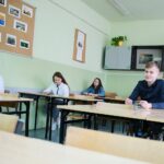 04.03.2021. Kielce. IV Liceum Ogólnokształcące w Kielcach. Próbna matura z matematyki / Wiktor Taszłow / Radio Kielce