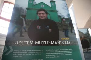 04.03.2021. Chmielnik. Ośrodek Edukacyjno-Muzealny „Świętokrzyski Sztetl”. Wystawa „Jestem stąd. Polska wielu narodów” / Wiktor Taszłow / Radio Kielce