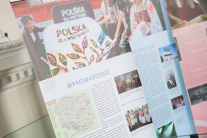 04.03.2021. Chmielnik. Ośrodek Edukacyjno-Muzealny „Świętokrzyski Sztetl”. Wystawa „Jestem stąd. Polska wielu narodów” / Wiktor Taszłow / Radio Kielce