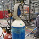 05.03.2021. Starachowice. Zakłady MAN / Wiktor Taszłow / Radio Kielce