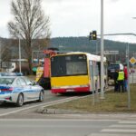 05.03.2021. Kielce. Kolizja z udziałem autobusu MPK / Wiktor Taszłow / Radio Kielce