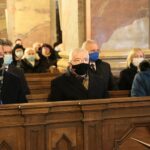 08.03.2021. Jędrzejów. Msza święta, w trakcie której poświęcona została kaplica bł. Wincentego Kadłubka. Na zdjęciu (od lewej): Piotr Wawrzyk - wiceminister spraw zagranicznych, poseł Krzysztof Lipiec, Zbigniew Koniusz - wojewoda świętokrzyski / Wiktor Taszłow / Radio Kielce