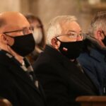 08.03.2021. Jędrzejów. Msza święta, w trakcie której poświęcona została kaplica bł. Wincentego Kadłubka. Na zdjęciu (od lewej): Piotr Wawrzyk - wiceminister spraw zagranicznych, poseł Krzysztof Lipiec, Zbigniew Koniusz - wojewoda świętokrzyski / Wiktor Taszłow / Radio Kielce