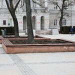 10.03.2021. Kielce. Miejsca nasadzeń kwiatów i krzewów na terenie miasta / Wiktor Taszłow / Radio Kielce