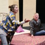 12.03.2021. Kielce. Konferencja prasowa przed premierą nowego spektaklu Teatru TeTaTeT. Na zdjęciu (od lewej): Ewa Pająk, Mirosław Bieliński / Wiktor Taszłow / Radio Kielce