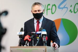 15.03.2021. Kielce. Ogłoszenie przez WFOŚiGW konkursu dla gmin i szkół "Czyste Świętokrzyskie". Na zdjęciu: Zbigniew Koniusz - wojewoda świętokrzyski / Wiktor Taszłow / Radio Kielce