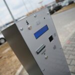 15.03.2021. Kielce. Parking przed starostwem powiatowym / Wiktor Taszłow / Radio Kielce