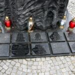 13.04.2021. Staszów. Obchody Dnia Pamięci Ofiar Zbrodni Katyńskiej / Urząd Miasta Staszów