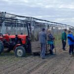 15.02.2021. Sandomierz. Sadzenie dawnych odmian jabłoni / Zespół Szkół Centrum Kształcenia Rolniczego w Sandomierzu